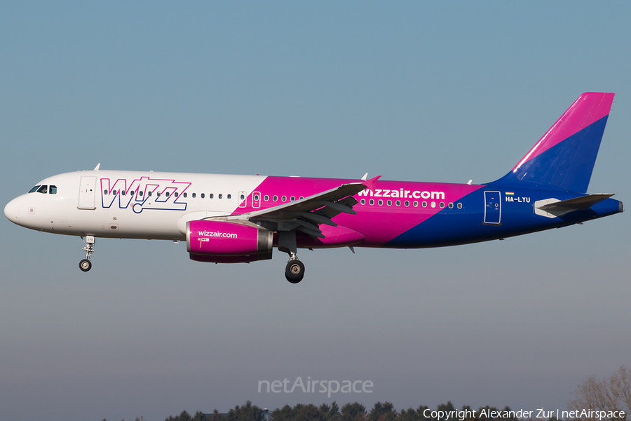 Wizz Air Airbus A320-232 (HA-LYU) | Photo 296826