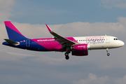 Wizz Air Airbus A320-232 (HA-LYW) at  Hamburg - Fuhlsbuettel (Helmut Schmidt), Germany