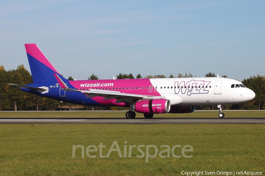 Wizz Air Airbus A320-232 (HA-LYW) | Photo 271272