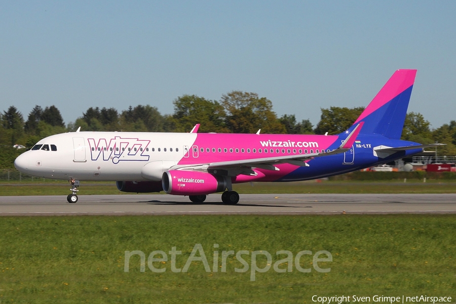 Wizz Air Airbus A320-232 (HA-LYX) | Photo 247500