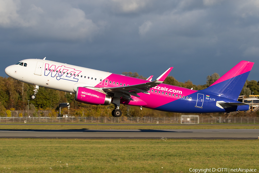 Wizz Air Airbus A320-232 (HA-LYX) | Photo 272404