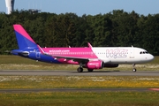 Wizz Air Airbus A320-232 (HA-LYX) at  Hamburg - Fuhlsbuettel (Helmut Schmidt), Germany