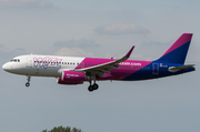 Wizz Air Airbus A320-232 (HA-LYZ) at  Hamburg - Fuhlsbuettel (Helmut Schmidt), Germany