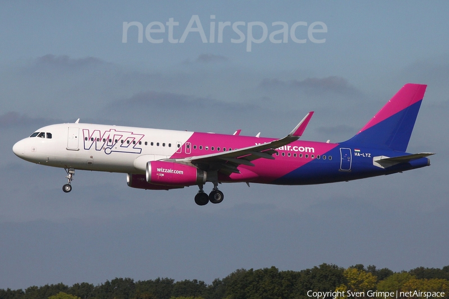 Wizz Air Airbus A320-232 (HA-LYZ) | Photo 349465