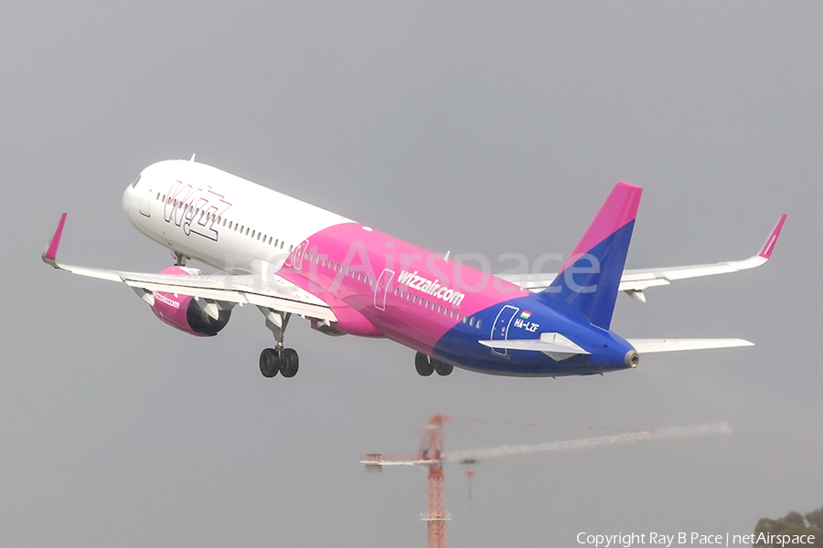 Wizz Air Airbus A321-271NX (HA-LZF) | Photo 493271