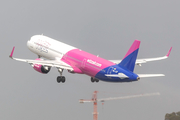 Wizz Air Airbus A321-271NX (HA-LZF) at  Luqa - Malta International, Malta
