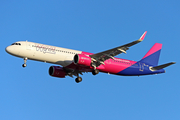 Wizz Air Airbus A321-271NX (HA-LZF) at  Warsaw - Frederic Chopin International, Poland