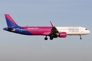 Wizz Air Airbus A321-271NX (HA-LZK) at  Warsaw - Frederic Chopin International, Poland