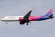 Wizz Air Airbus A321-271NX (HA-LZL) at  Warsaw - Frederic Chopin International, Poland