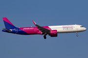 Wizz Air Airbus A321-271NX (HA-LZO) at  Hamburg - Fuhlsbuettel (Helmut Schmidt), Germany