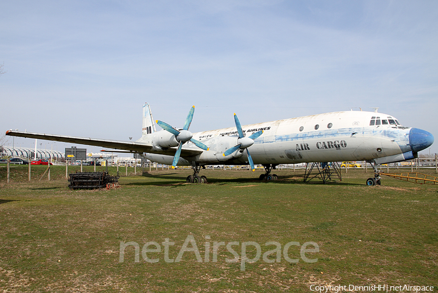 Malev Hungarian Airlines Ilyushin Il-18D (HA-MOG) | Photo 360768