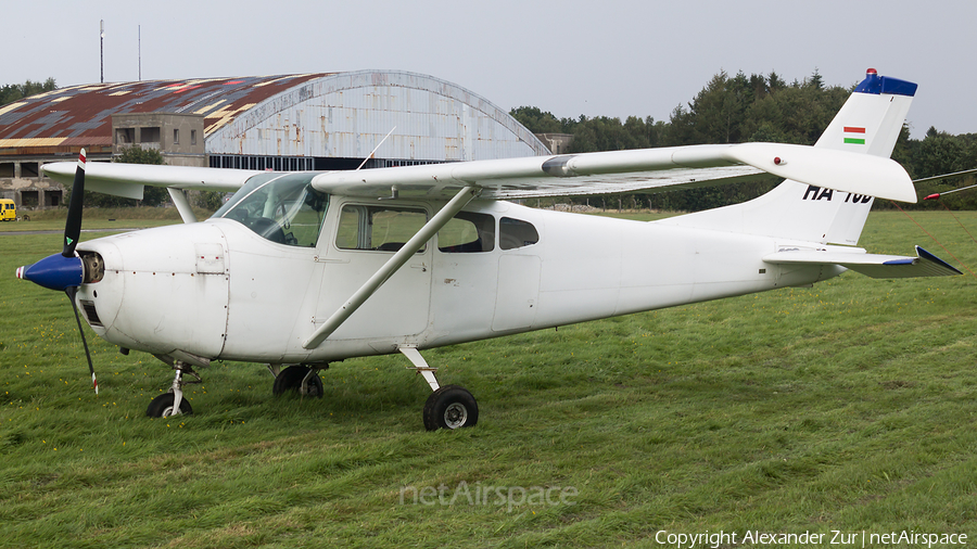 (Private) Cessna 182D Skylane (HA-TUB) | Photo 89972