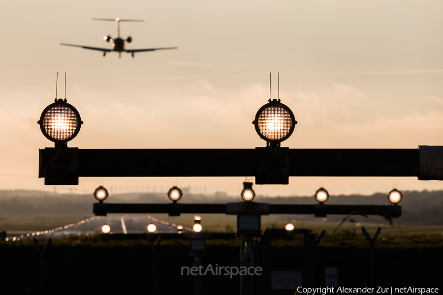 Aviation photo 204143