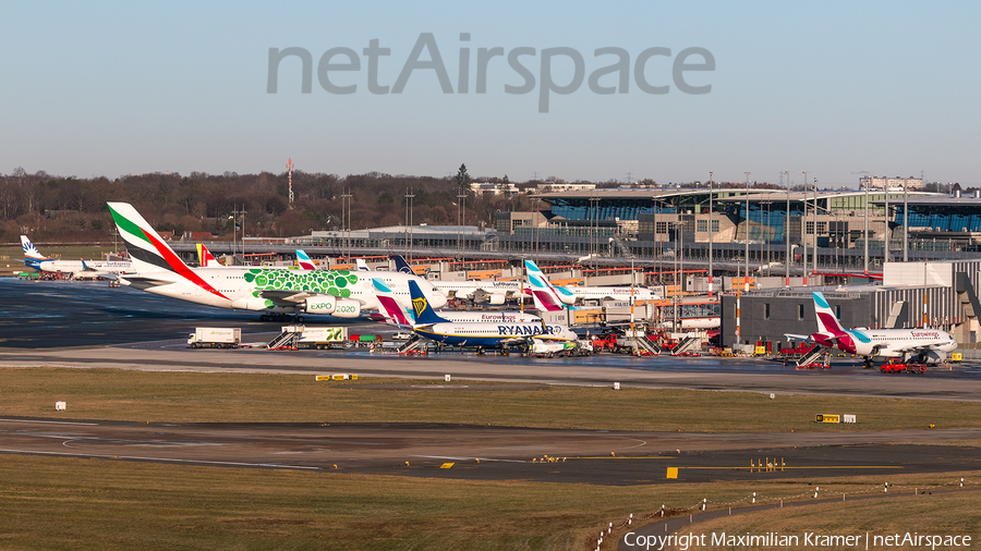 Aviation photo 520897