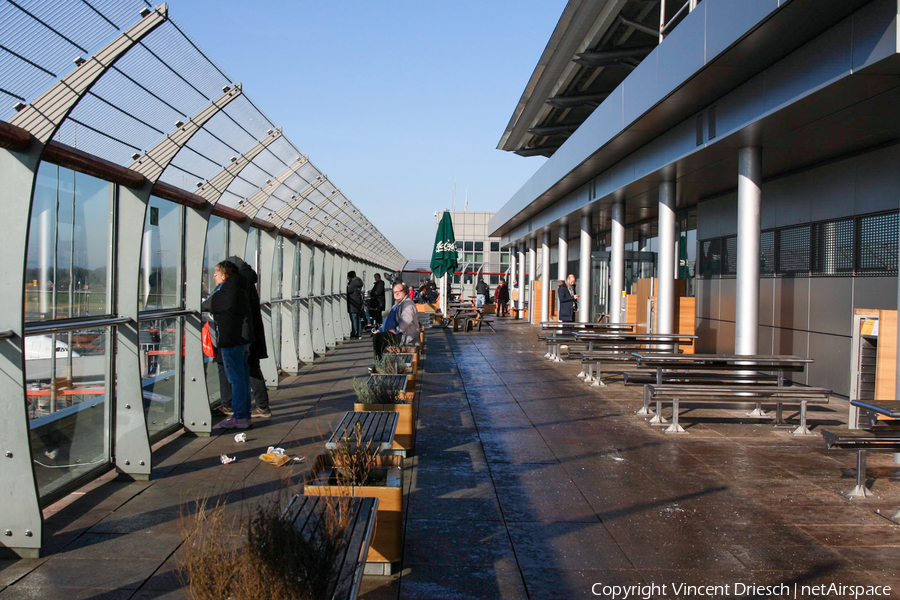 Aviation photo 551381