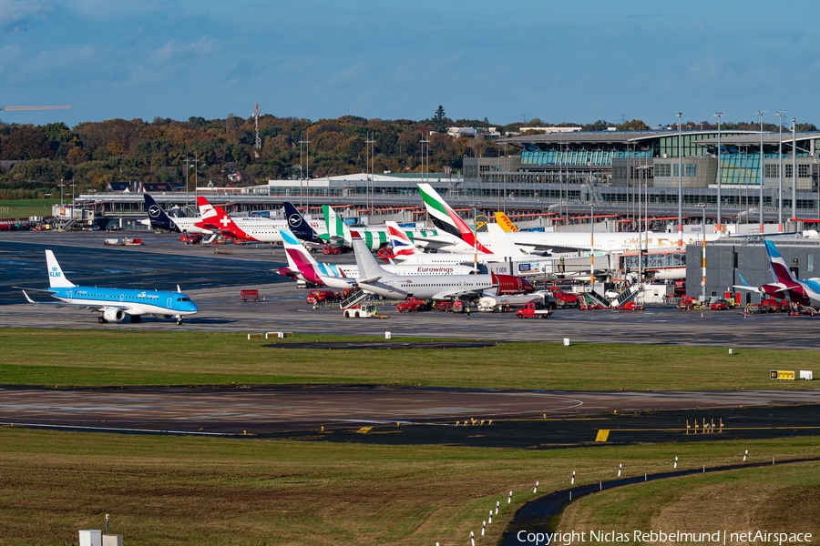 Aviation photo 649999