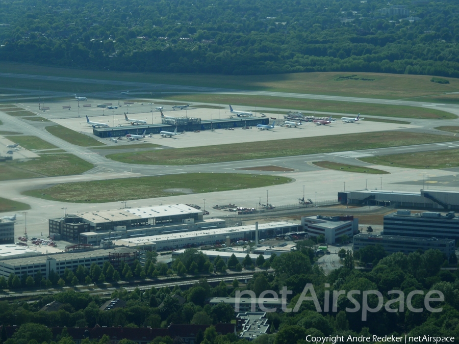 Aviation photo 677533
