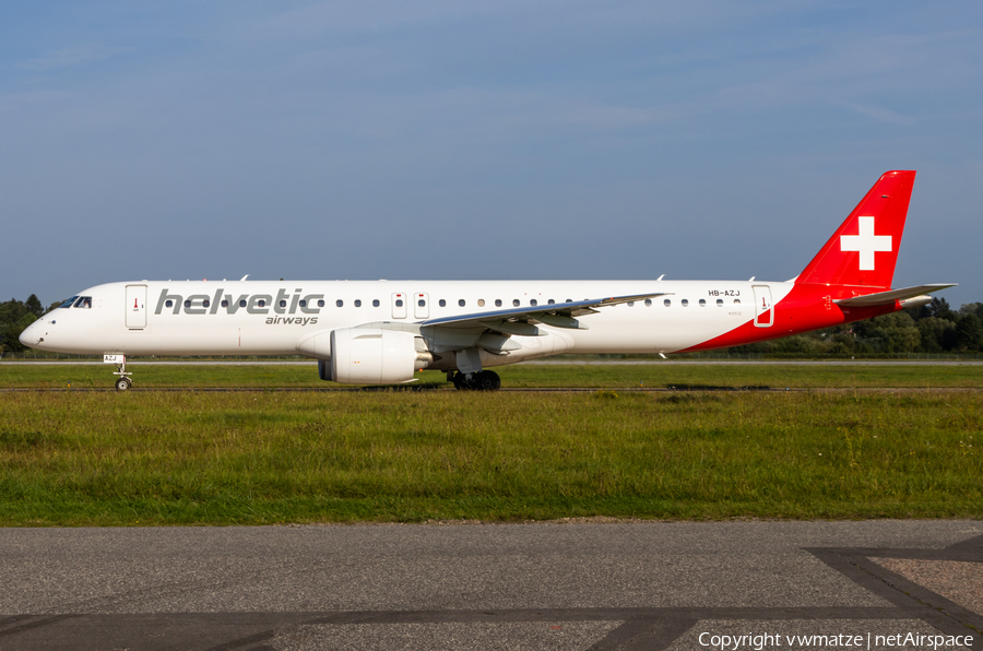 Helvetic Airways Embraer ERJ-195E2 (ERJ-190-400STD) (HB-AZJ) | Photo 639832