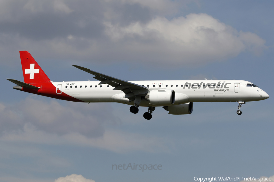 Helvetic Airways Embraer ERJ-195E2 (ERJ-190-400STD) (HB-AZK) | Photo 563421