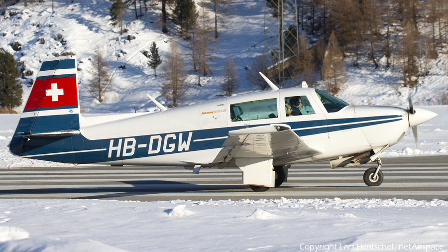 (Private) Mooney M20J Model 201 (HB-DGW) | Photo 428900