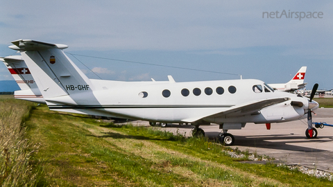 (Private) Beech King Air 200 (HB-GHF) at  Geneva - International, Switzerland