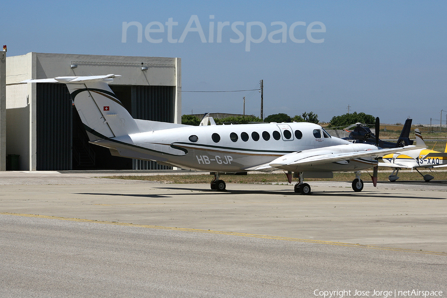 (Private) Beech King Air 350 (HB-GJP) | Photo 402058