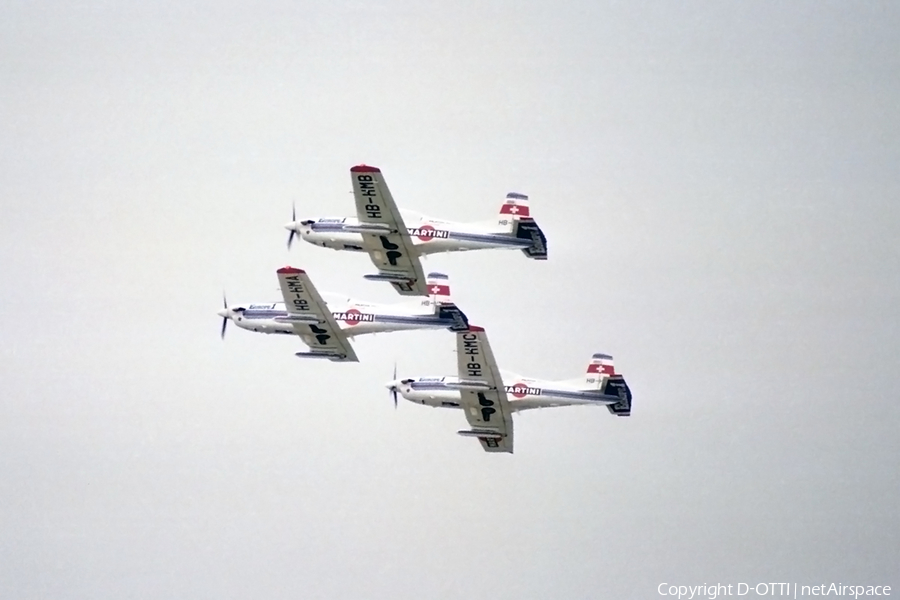 Team Martini Pilatus PC-7 (HB-HMB) | Photo 214893