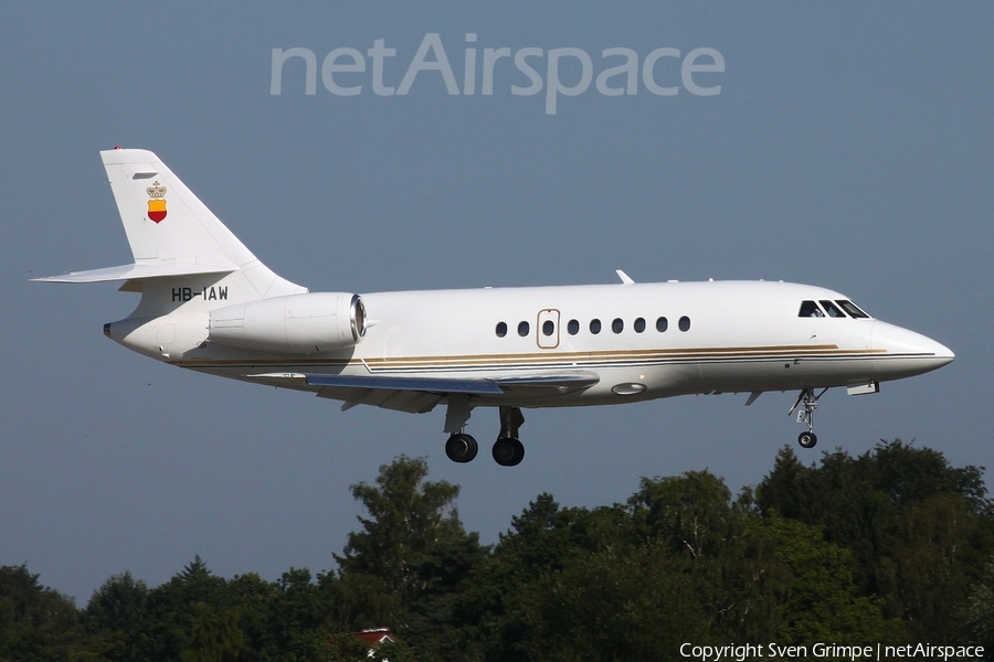 Starjet Establishment for Aviation Dassault Falcon 2000 (HB-IAW) | Photo 460774