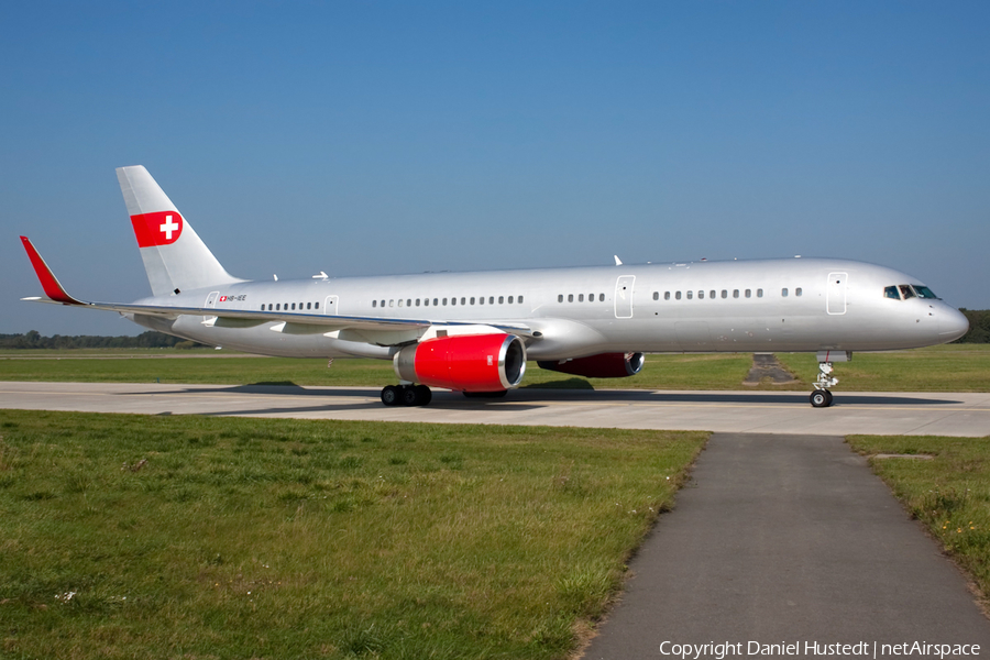 PrivatAir Boeing 757-23A (HB-IEE) | Photo 657999
