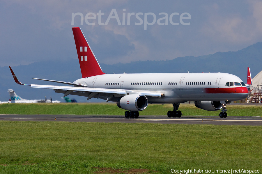 PrivatAir Boeing 757-23A (HB-IEE) | Photo 5941