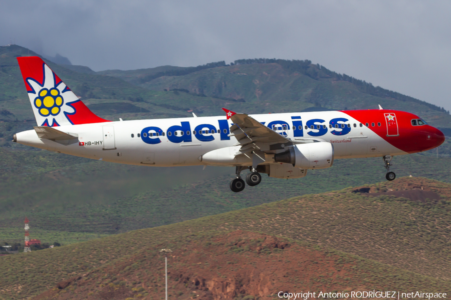 Edelweiss Air Airbus A320-214 (HB-IHY) | Photo 420791