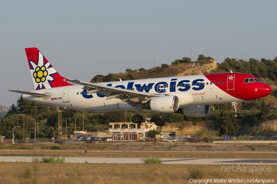 Edelweiss Air Airbus A320-214 (HB-IHY) | Photo 397500