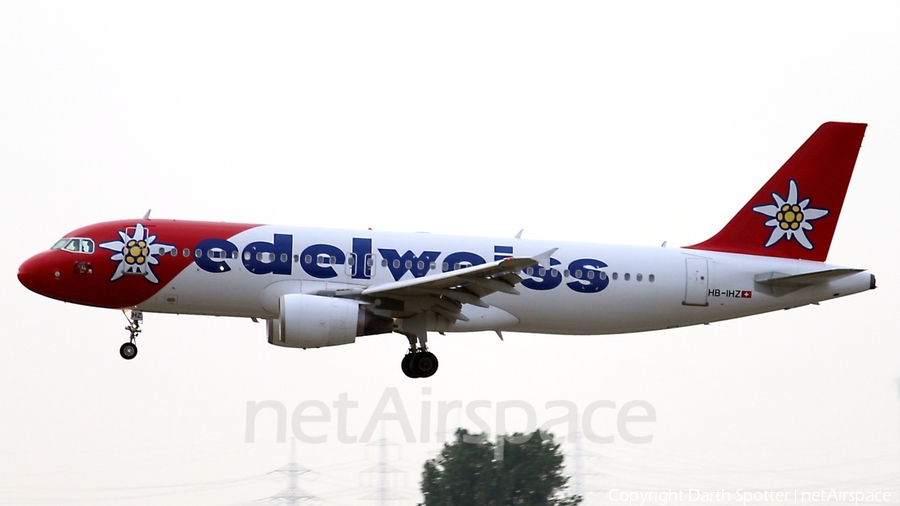 Edelweiss Air Airbus A320-214 (HB-IHZ) | Photo 206435