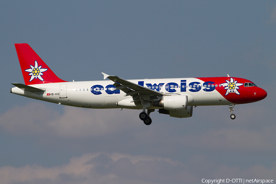 Edelweiss Air Airbus A320-214 (HB-IHZ) | Photo 353827