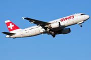 Swiss International Airlines Airbus A320-214 (HB-IJB) at  Stockholm - Arlanda, Sweden