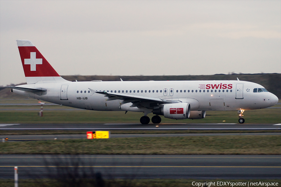 Swiss International Airlines Airbus A320-214 (HB-IJB) | Photo 280196