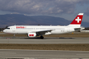 Swiss International Airlines Airbus A320-214 (HB-IJB) at  Geneva - International, Switzerland