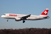 Swiss International Airlines Airbus A320-214 (HB-IJB) at  Hamburg - Fuhlsbuettel (Helmut Schmidt), Germany