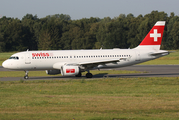 Swiss International Airlines Airbus A320-214 (HB-IJB) at  Hamburg - Fuhlsbuettel (Helmut Schmidt), Germany