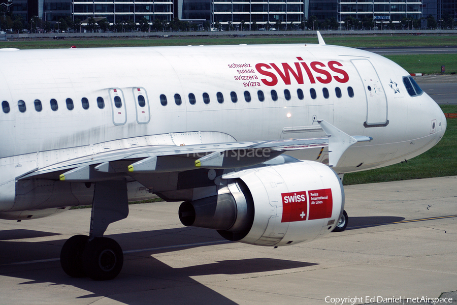 Swiss International Airlines Airbus A320-214 (HB-IJB) | Photo 14664