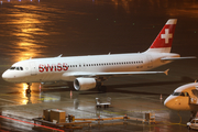 Swiss International Airlines Airbus A320-214 (HB-IJB) at  Zurich - Kloten, Switzerland