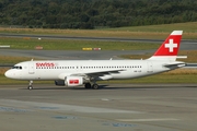 Swiss International Airlines Airbus A320-214 (HB-IJD) at  Hamburg - Fuhlsbuettel (Helmut Schmidt), Germany