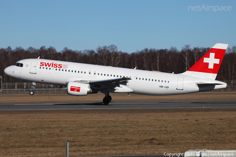 Swiss International Airlines Airbus A320-214 (HB-IJD) | Photo 52371