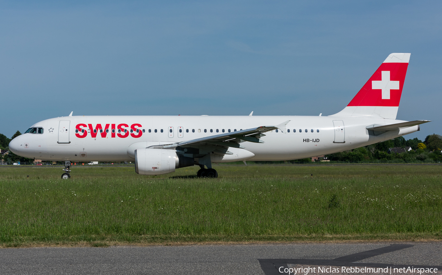 Swiss International Airlines Airbus A320-214 (HB-IJD) | Photo 244733