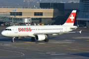 Swiss International Airlines Airbus A320-214 (HB-IJD) at  Zurich - Kloten, Switzerland