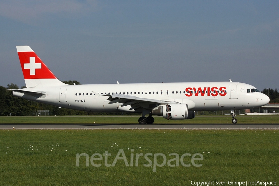 Swiss International Airlines Airbus A320-214 (HB-IJE) | Photo 127544