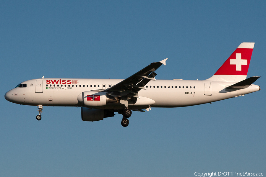 Swiss International Airlines Airbus A320-214 (HB-IJE) | Photo 254246