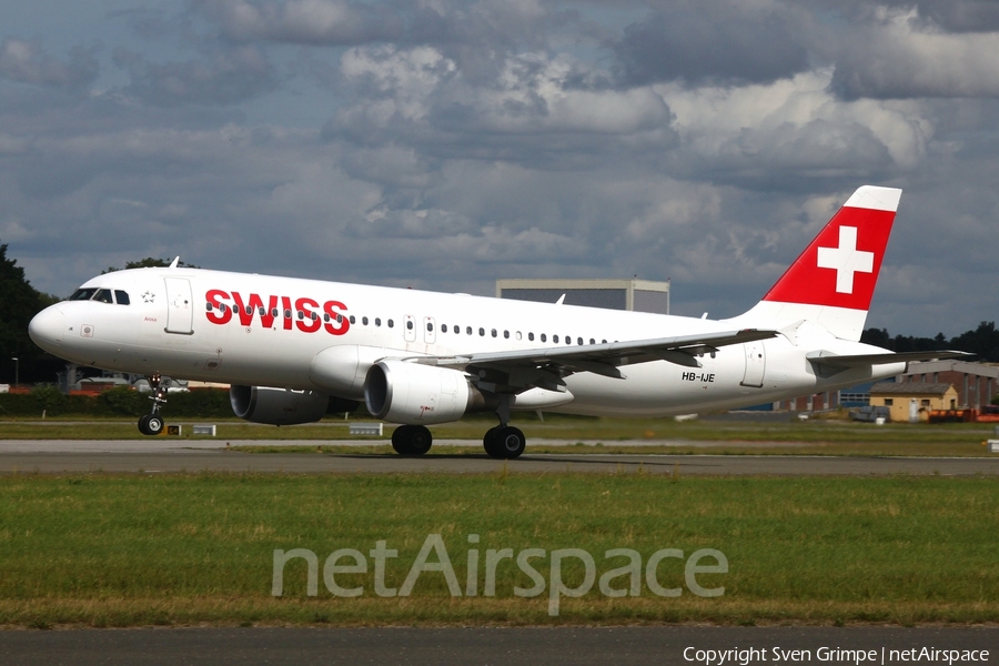 Swiss International Airlines Airbus A320-214 (HB-IJE) | Photo 459606