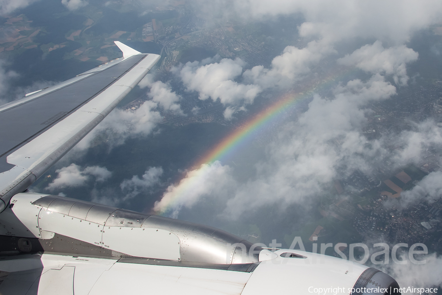 Swiss International Airlines Airbus A320-214 (HB-IJF) | Photo 117001