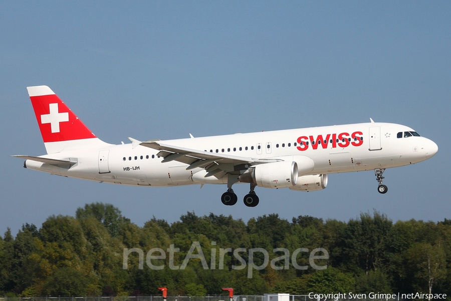 Swiss International Airlines Airbus A320-214 (HB-IJH) | Photo 31159
